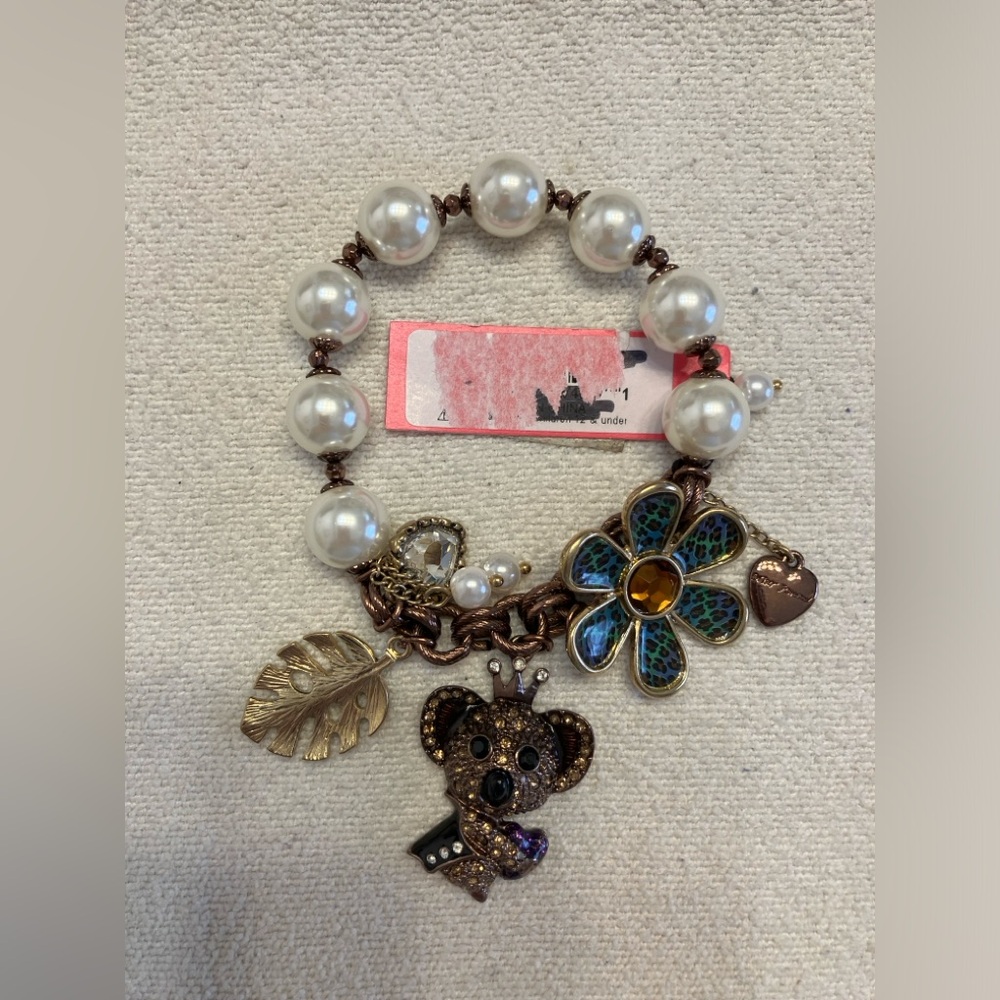 Vintage Betsey Johnson Koala Leaf Flower Charm Locket Pearl Bracelet